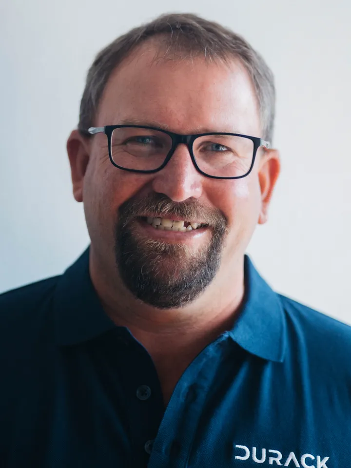 Gary  Schneider 